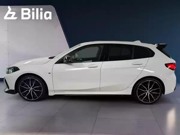 BMW 135 Hatch - Photo 2