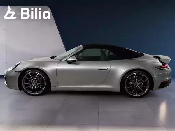 Porsche 911 Carrera 4 Cabriolet - Photo 2