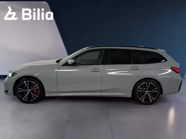 BMW 330 Touring xDrive - Photo 2