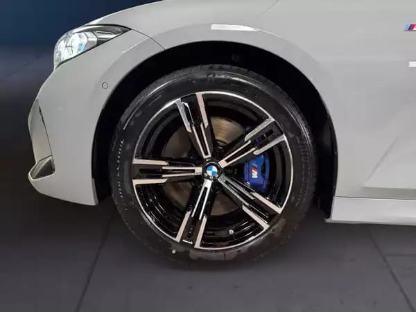 BMW 320 Touring xDrive - Photo 3