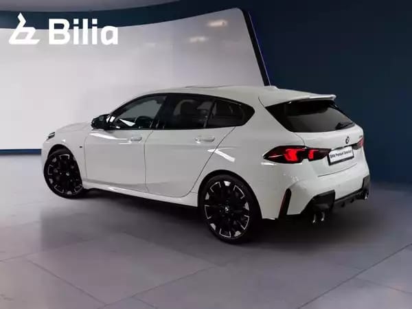 BMW 135 M135i xDrive - Photo 2