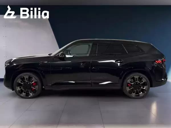 BMW XM 50E - Photo 2