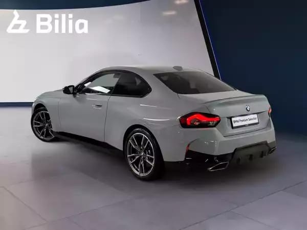 BMW 240 M240i xDrive - Photo 2