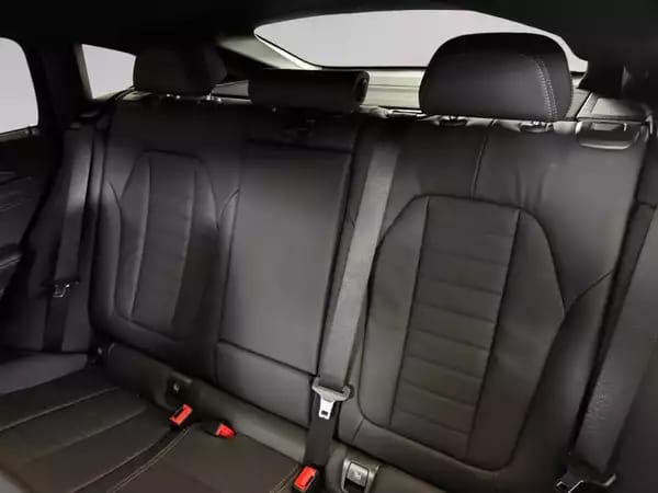 BMW X4 M40D - Photo 3