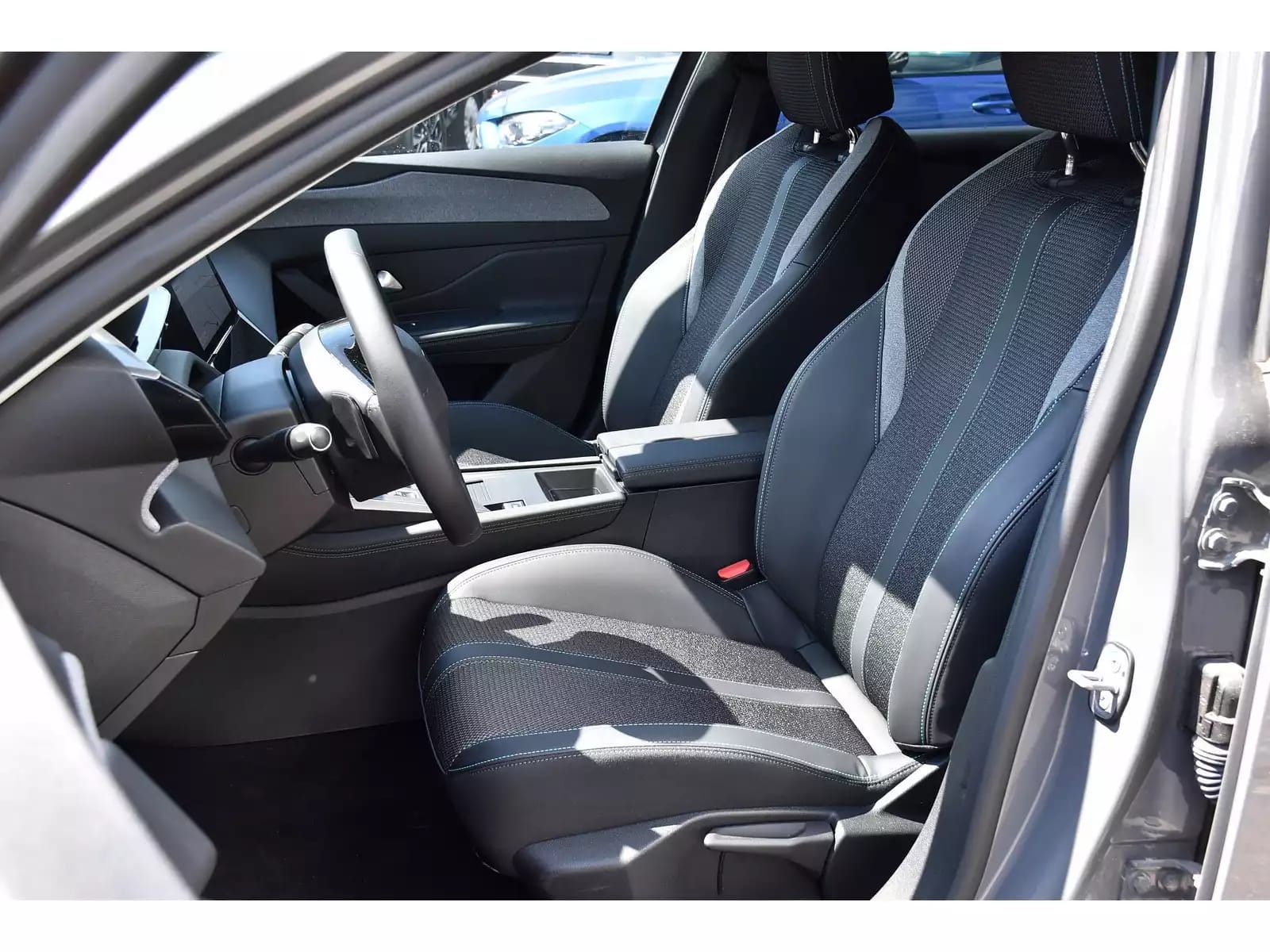 Peugeot 308 SW 1.6 PHEV Hybrid EAT8 Allure - Photo 1