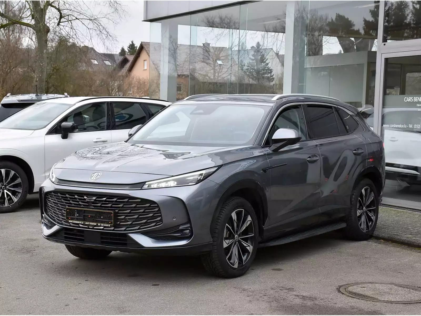 MG HS 1.5 T PHEV Luxury CUIR MEMO CAM360 ATT RMQ 1° MAIN - Photo 1