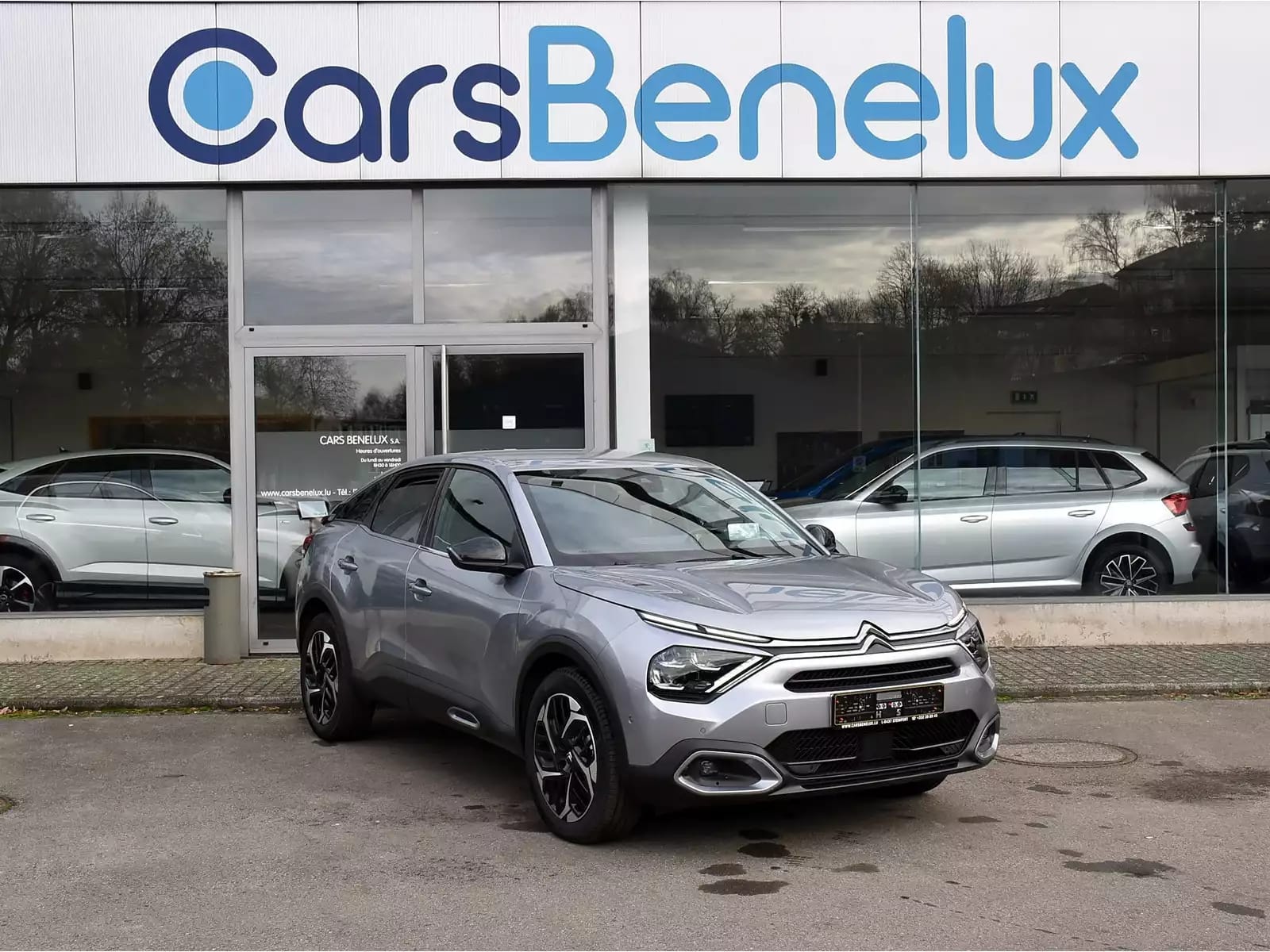 Citroën C4 1.2 PureTech 130 EAT8 MAX CUIR HUD GPS CAM SIDE 1° MAIN - Photo 1