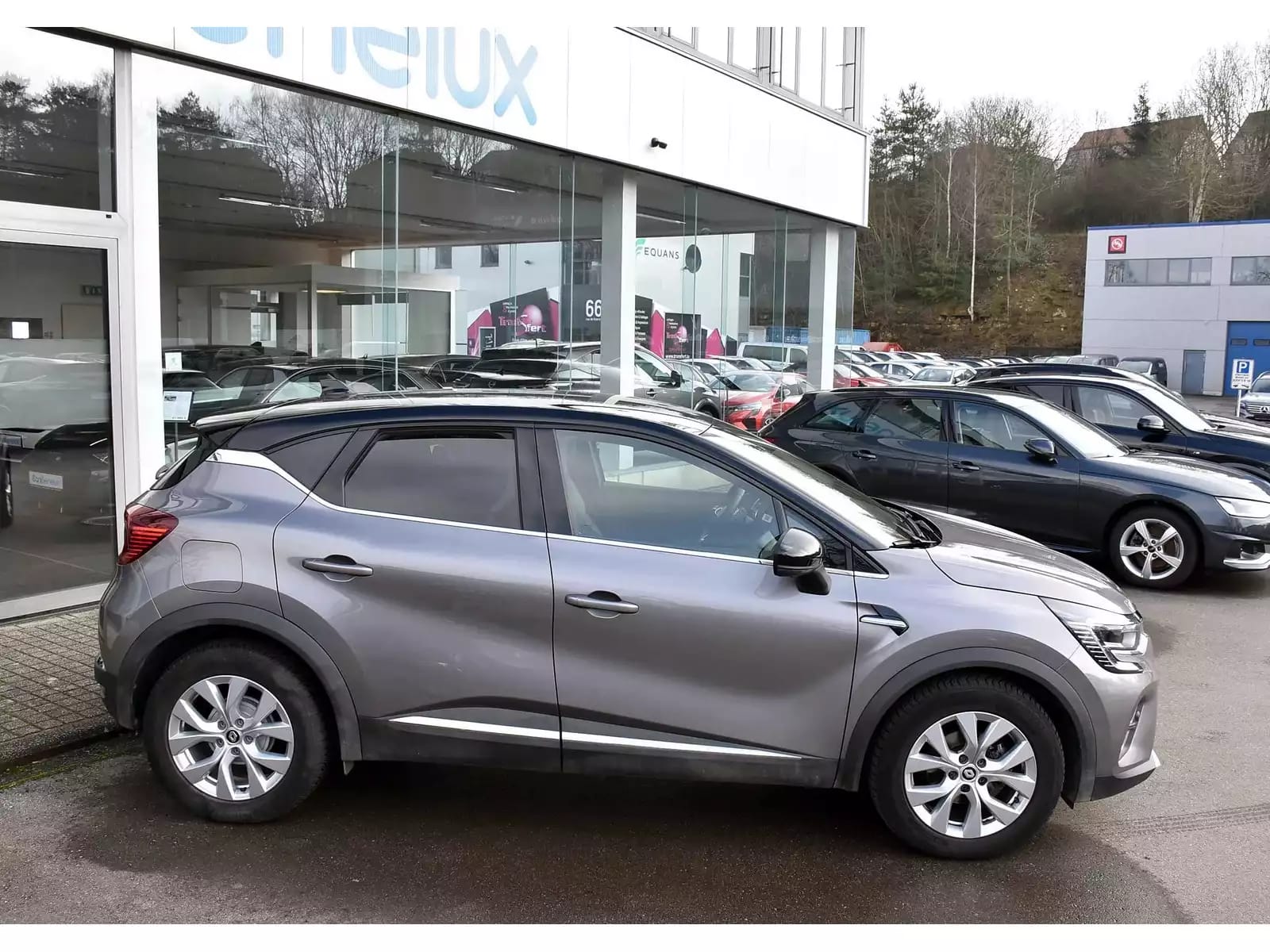 Renault Captur 1.3 TCE Intens EDC REGUL GPS LANE PDC CAM - Photo 1