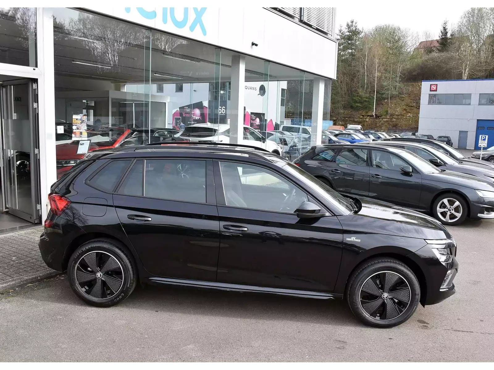 Skoda Kamiq 1.5 TSI Monte Carlo DSG PANO ACC TRAVEL LANE SIDE KESSY NEUF - Photo 1