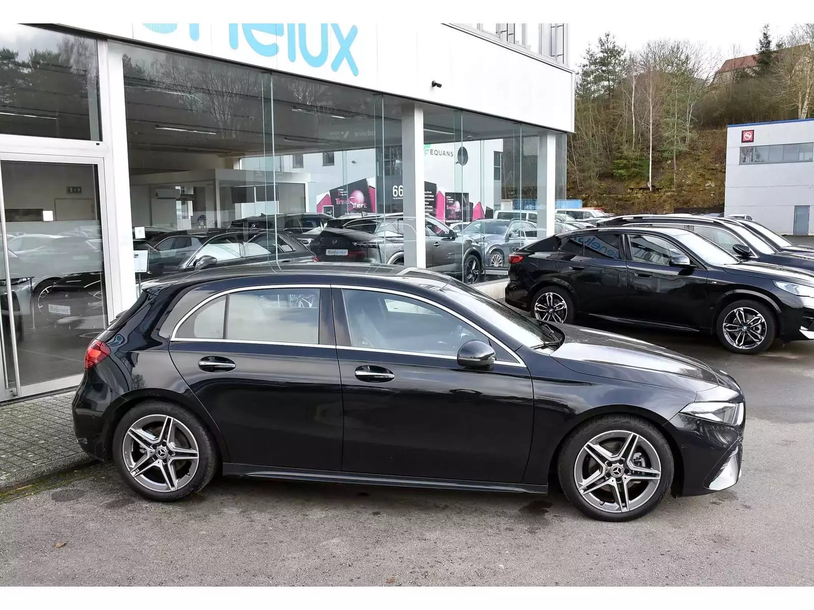 Mercedes-Benz A 200 AMG Line 7G-Tronic GPS LANE CAM PARK KEYLESS 1° MAIN - Photo 1