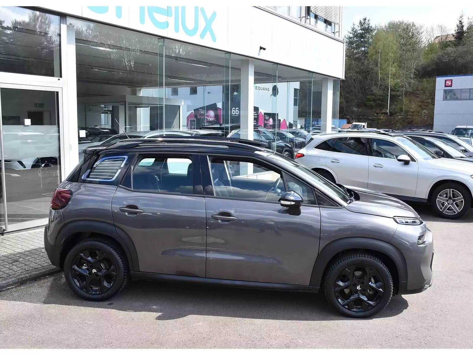 Citroën C3 Aircross 1.2 PureTech 110 MAX REGUL GPS LANE HUD GRIP CAM JA17 1° MAIN - Photo 1