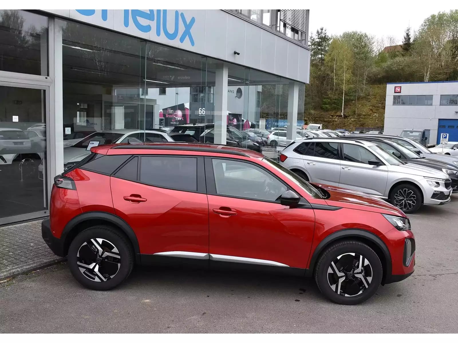 Peugeot 2008 1.2 Hybrid 145 Allure e-DCS6 ACC LANE SIDE GPS CAM360 1°MAIN - Photo 1