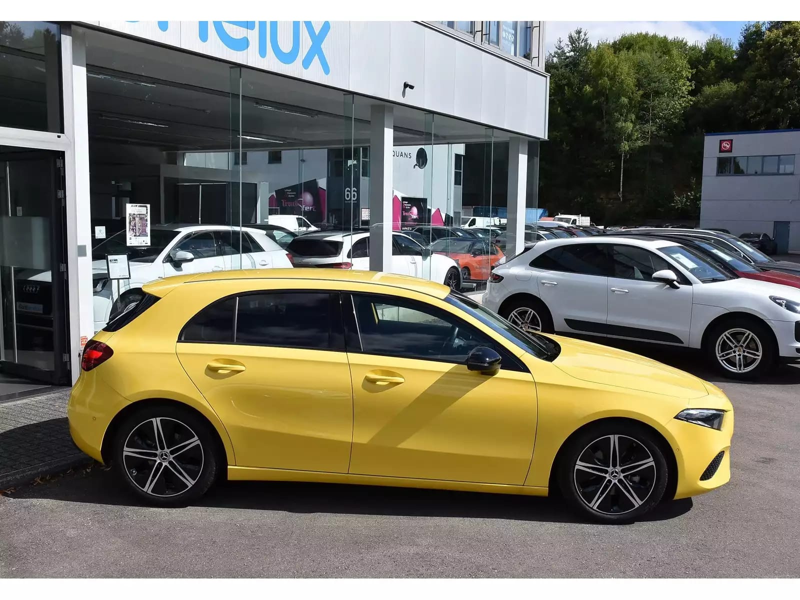 Mercedes-Benz A 200 d Progressive 7G-DCT TISSU-CUIR GPS CAM P.NIGHT 1° MAIN - Photo 1