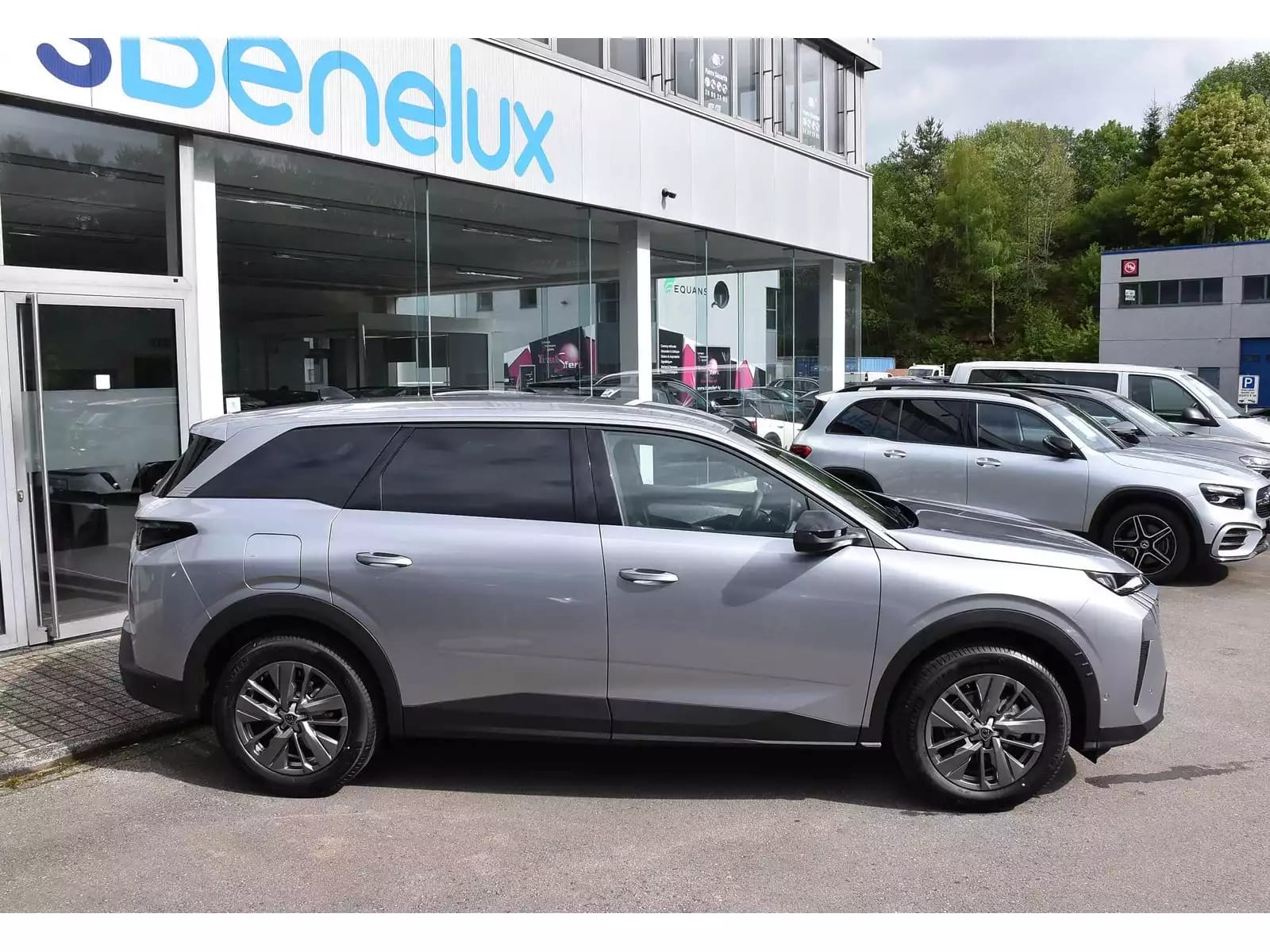 Peugeot 5008 Hybrid 145 Allure e-DCS6 ACC SG CHFF CAM360 NEUF - Photo 1