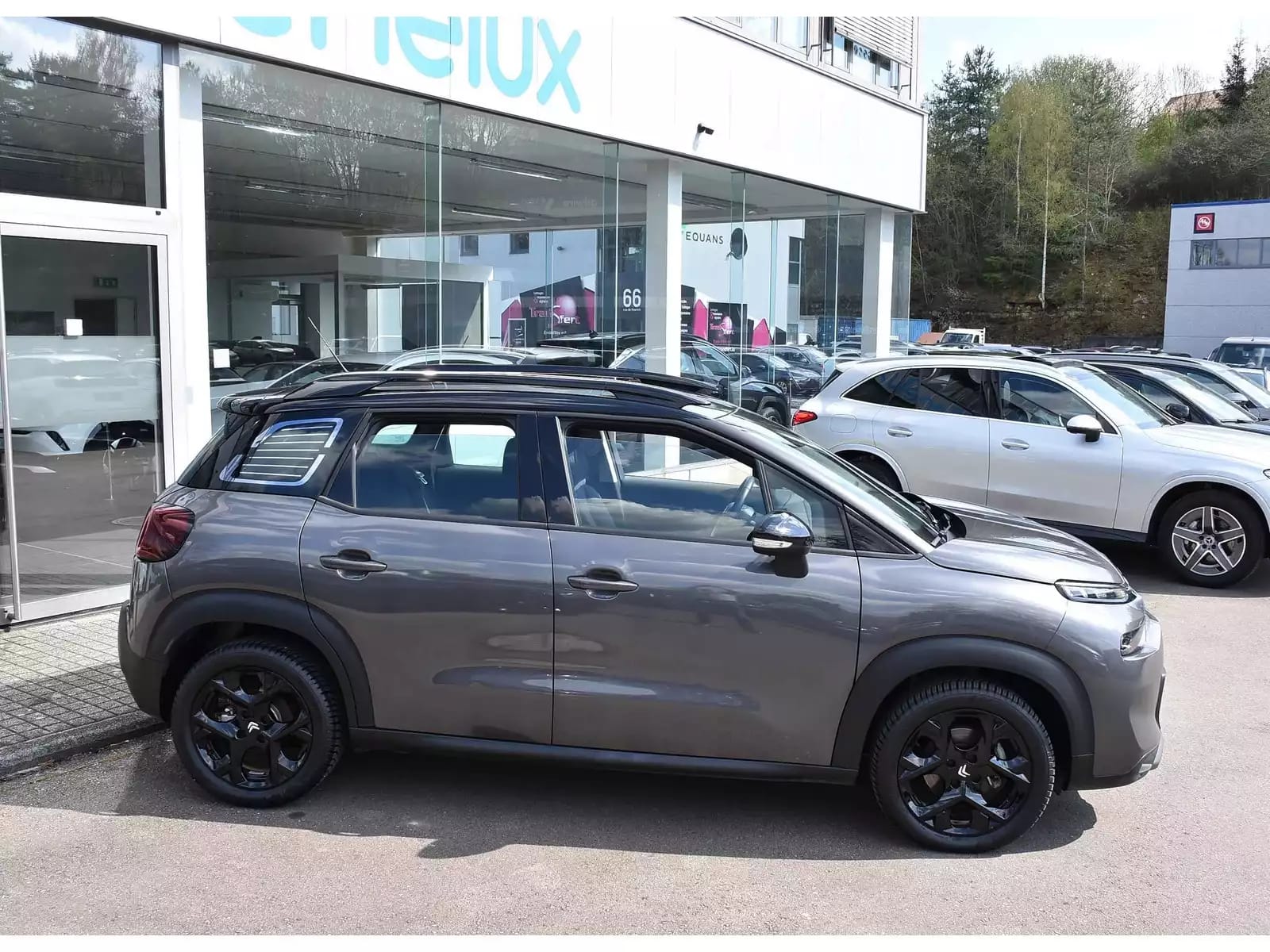 Citroën C3 Aircross 1.2 PureTech 110 MAX REGUL GPS LANE HUD GRIP CAM JA17 1° MAIN - Photo 1