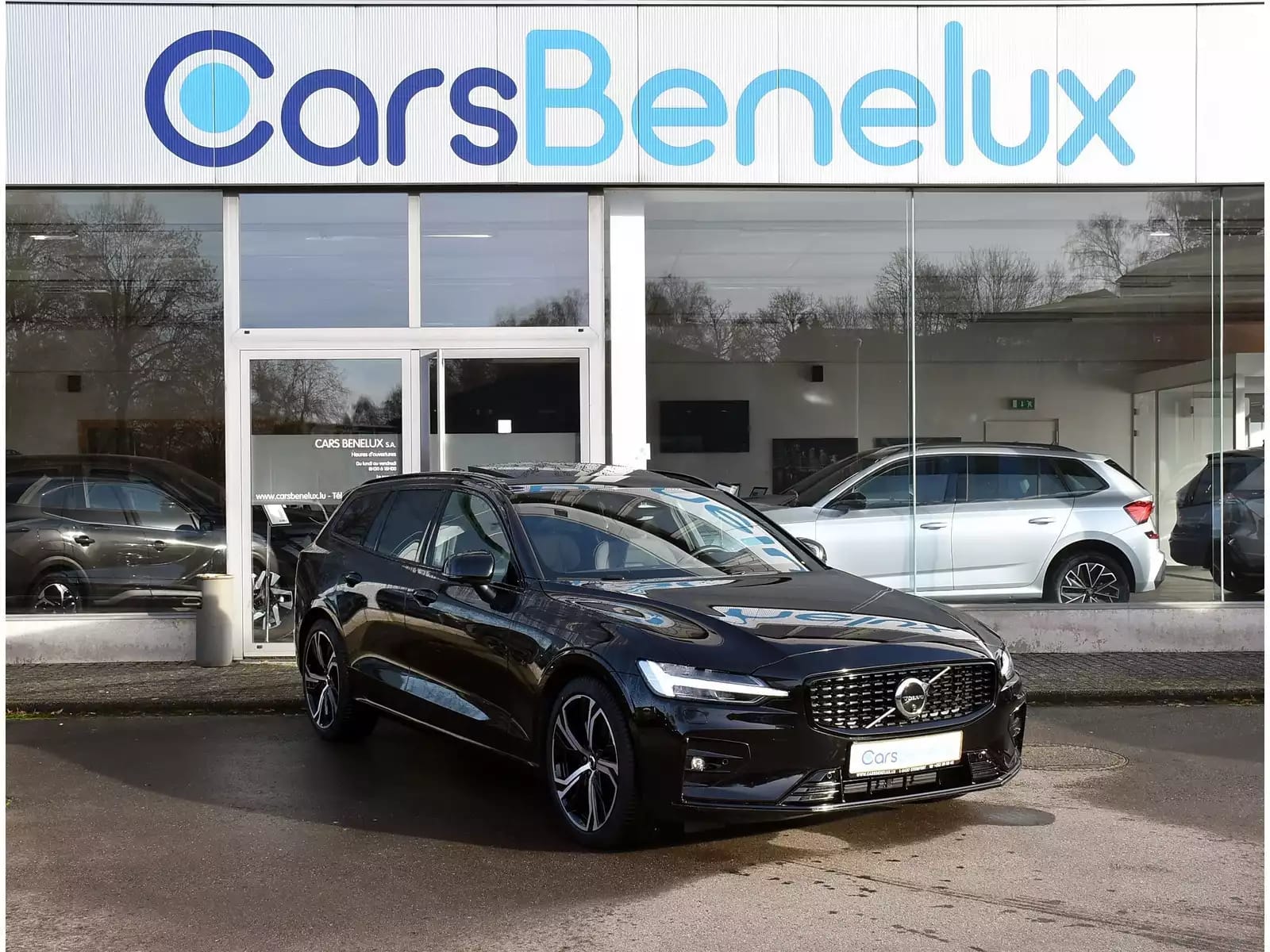Volvo V60 2.0 B4 Plus Dark Geartronic CUIR MEMO PANO CAM360 HARMAN 1° MAIN - Photo 1