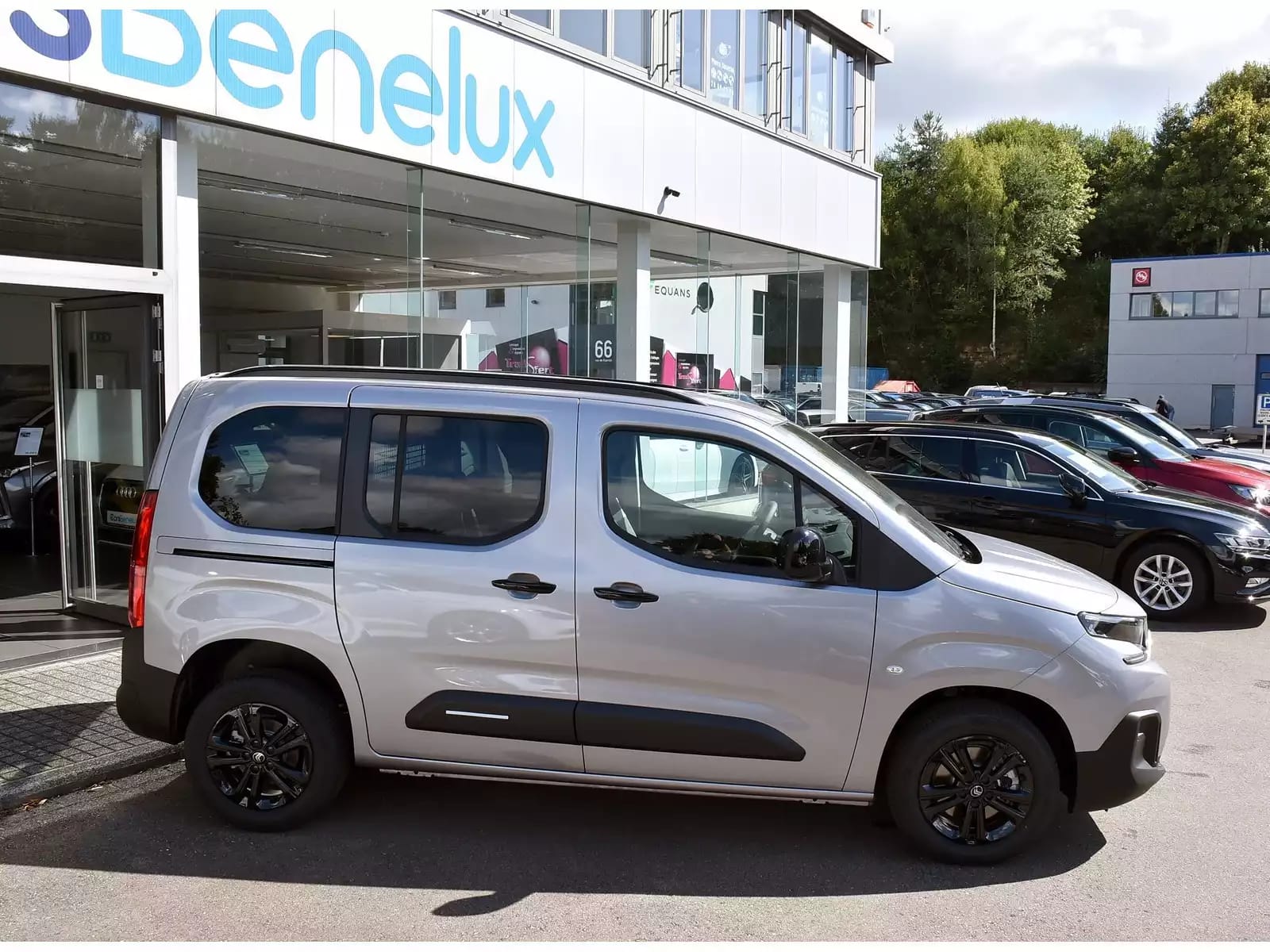 Citroën Berlingo 1.5 BlueHDI 130 EAT8 5 Pl. REGUL SMARTPHONE LED NEUF - Photo 1