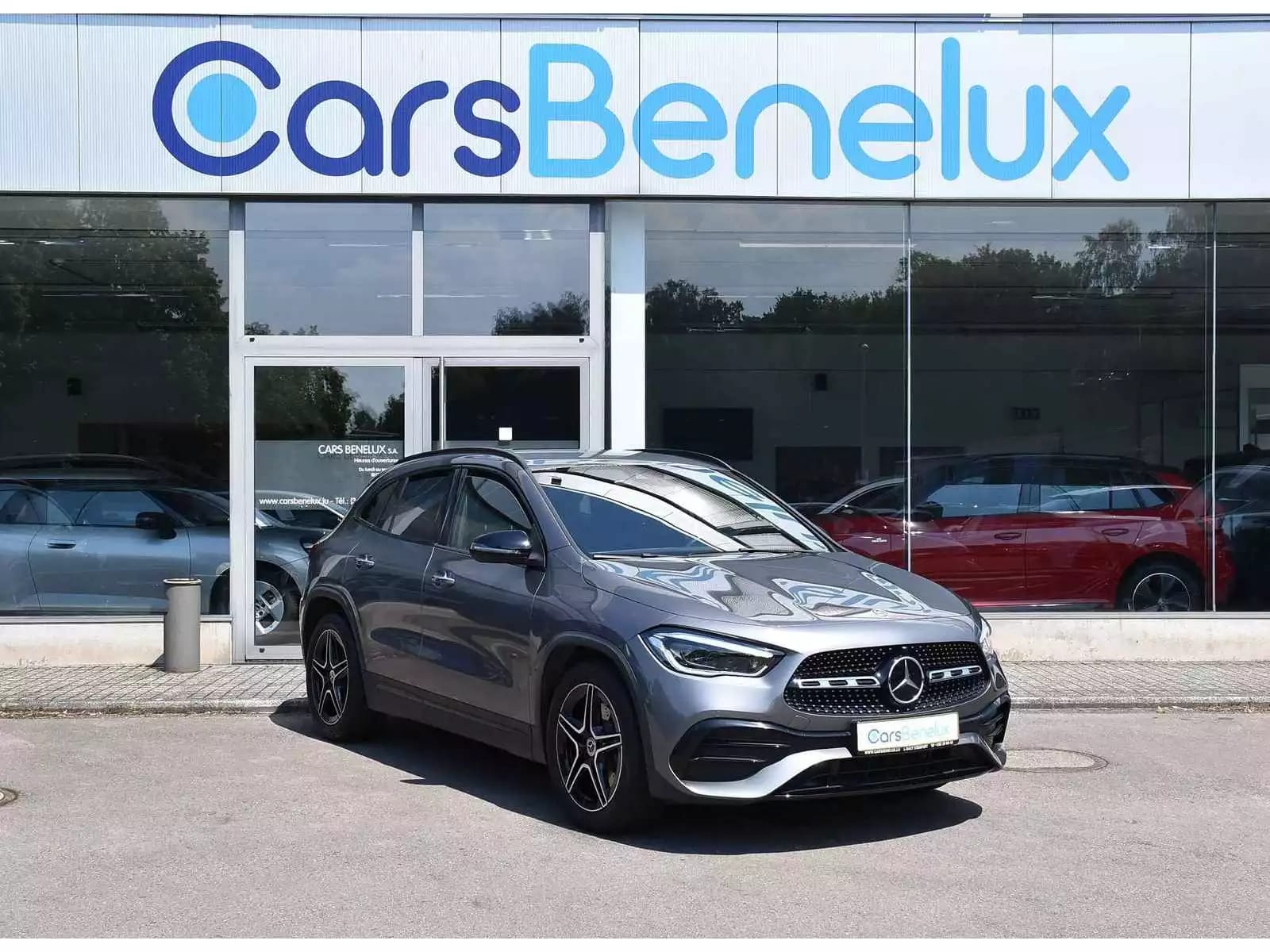 Mercedes-Benz GLA 250 AMG Line 8G-Tronic DISTR LANE SIDE CAM ATT RMQ 1° MAIN - Photo 1