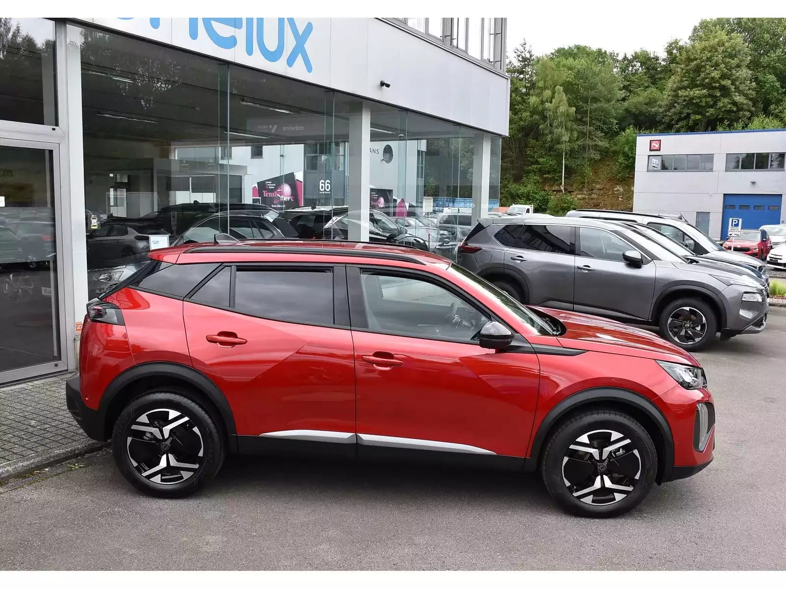 Peugeot 2008 1.2 Hybrid 145 Allure e-DCS6 ACC LANE SIDE GPS CAM360 1°MAIN - Photo 1