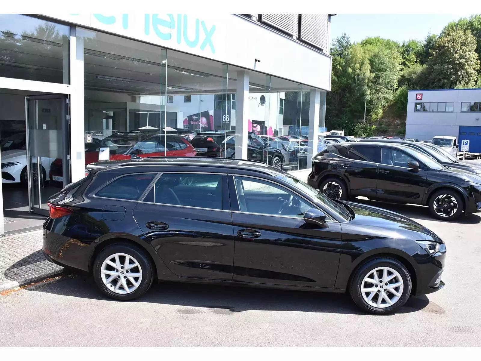 SEAT Leon ST 1.5 eTSI Move! DSG REGUL LANE ATT RMQ 1° MAIN - Photo 1