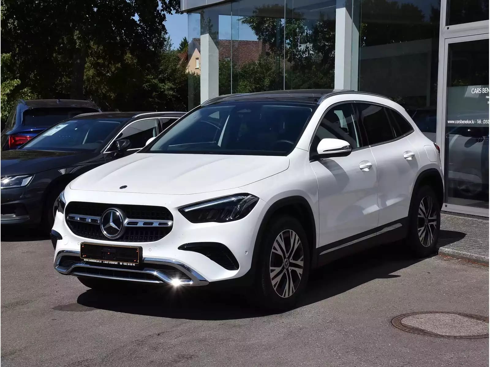 Mercedes-Benz GLA 200 CDI Progressive 8G-Tronic PANO CHFF ADD LANE GPS CAM 1° MAIN - Photo 1
