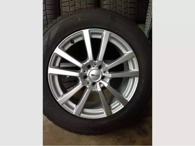 Jantes alu + Pneus hiver 19 265/55 R19 - Photo 1