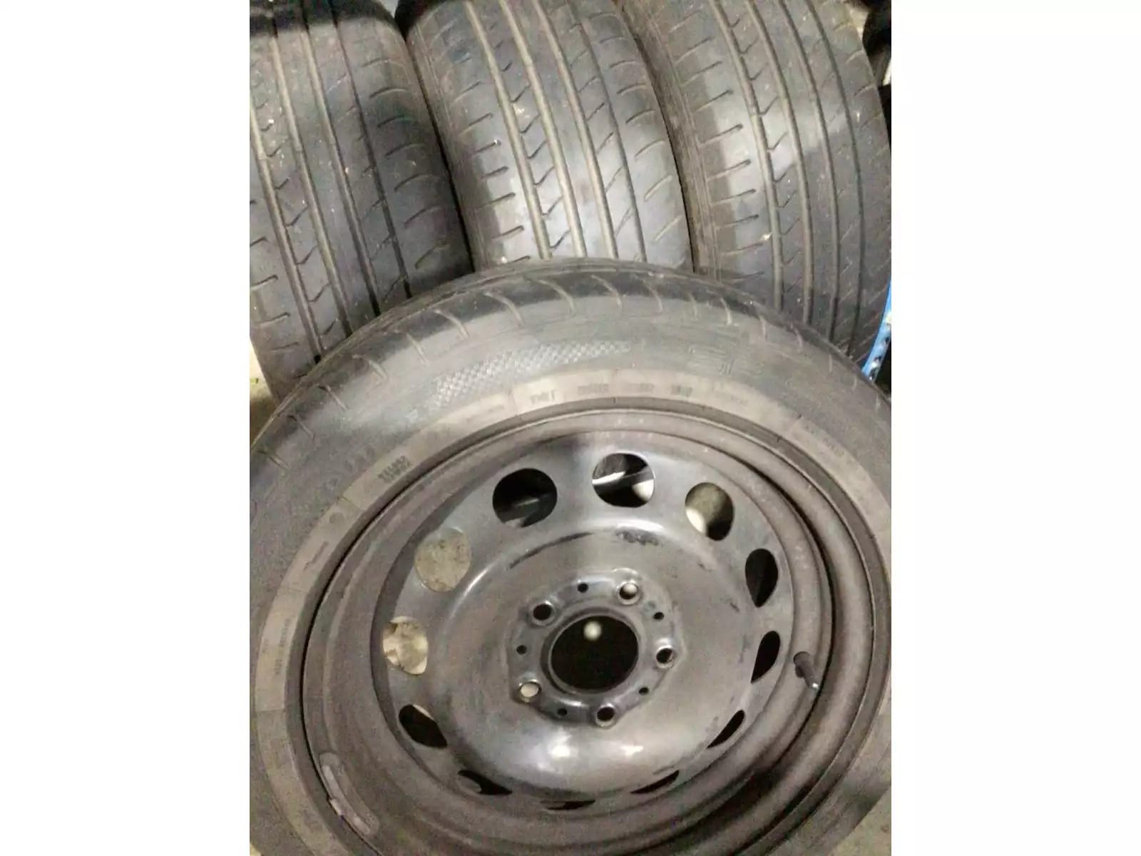 Jantes acier + Pneus été 16 195/55 R16 87W - Photo 1