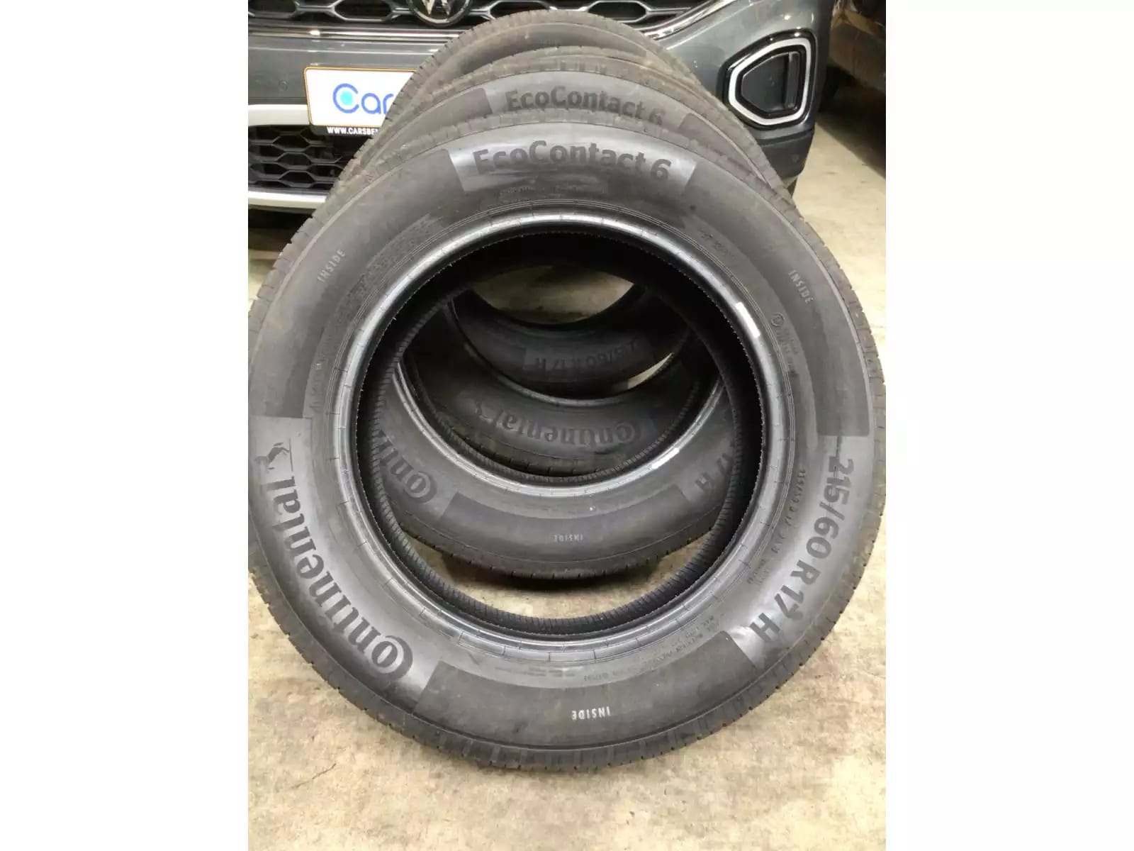 Pneus été 17 215/60 R17 96H - Photo 1