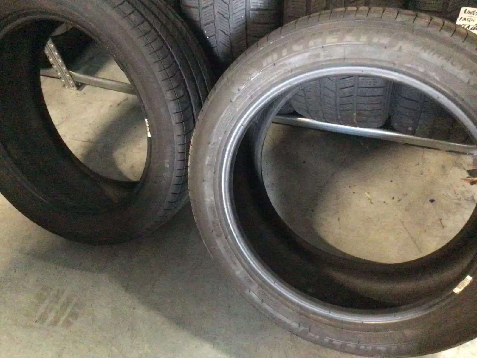 Pneus été 18 225/50 R18 99W - Photo 1