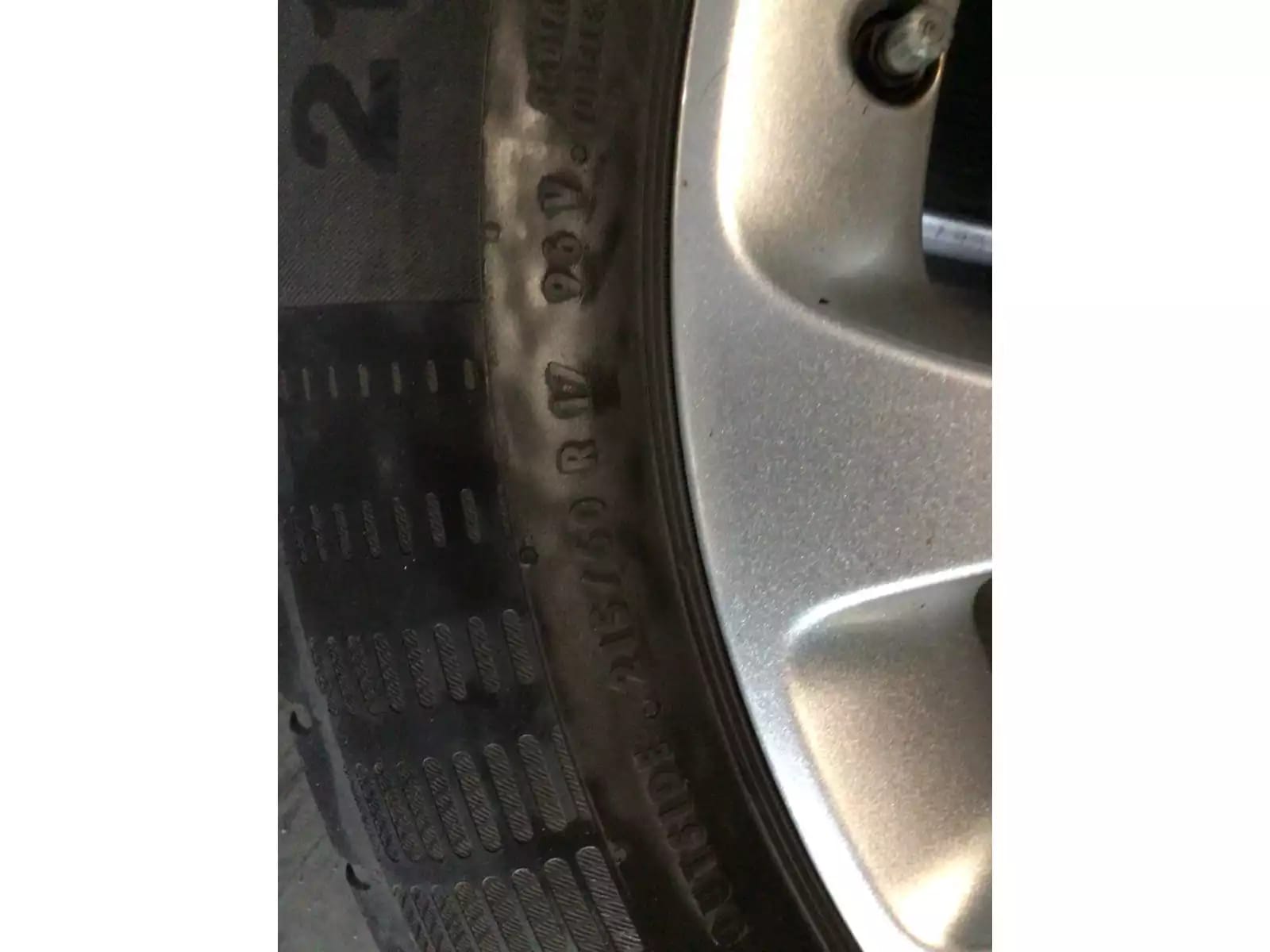 Jantes alu + Pneus été 17 215/60 R17 96V - Photo 1