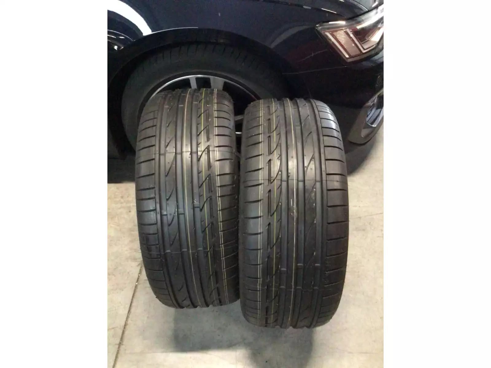 Pneus été 18 245/50 R18 100W - Photo 1