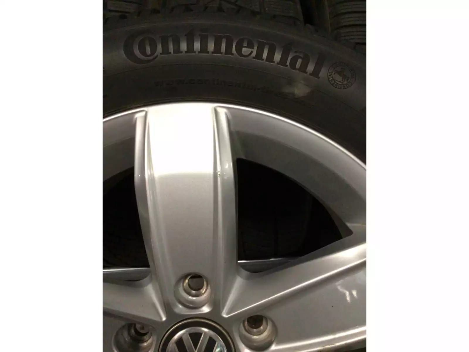 Jantes alu + Pneus hiver 16 205/55 R16 91H - Photo 1