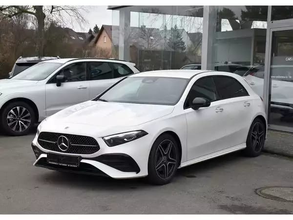 Mercedes-Benz A 200 AMG Line 7G-Tronic DISTRONIC LANE GPS CAM NIGHT KEYLESS 1° MAIN - Photo 2