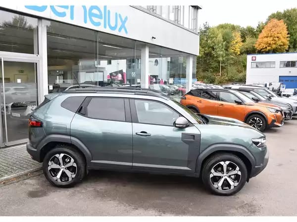Dacia Duster 1.2 TCE Mild Hybrid 4X4 Journey SG CHFF CAM360 SIDE NEUF - Photo 2