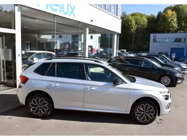 Skoda Kamiq 1.0 TSI 116 DSG Black Dots SG CHFF REGUL LANE LED NEUF - Photo 2