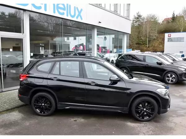 BMW X1 18d sDrive 2.0d Sport Line CUIR GPS CAM PARK HUD KEYLESS 1° MAIN - Photo 2