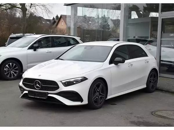 Mercedes-Benz A 200 AMG Line 7G-Tronic DISTRONIC LANE GPS CAM NIGHT KEYLESS 1° MAIN - Photo 2