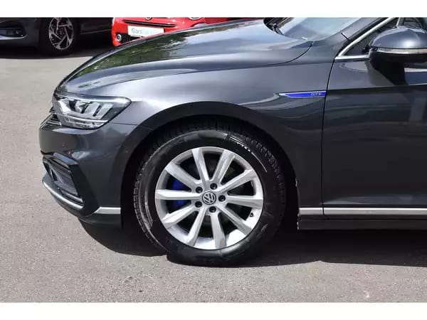 Volkswagen Passat Variant GTE 1.4 eHybrid DSG - Photo 3