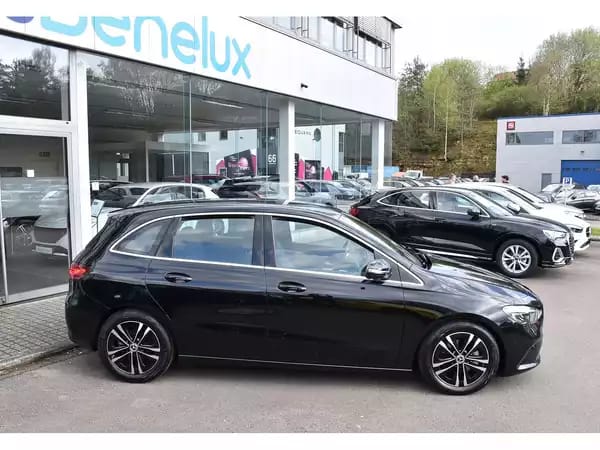 Mercedes-Benz B 180 CDI Progressive 8G-DCT - Photo 2