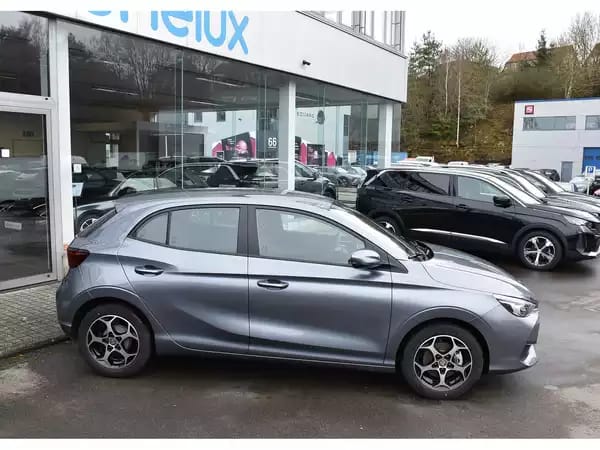 MG MG3 1.5 Comfort GPS LED CAM LANE NEUVE - Photo 2