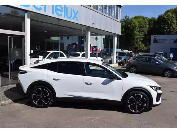 Peugeot 408 1.6 PHEV Hybride EAT8 Allure GPS LANE CAM360 1° MAIN - Photo 2