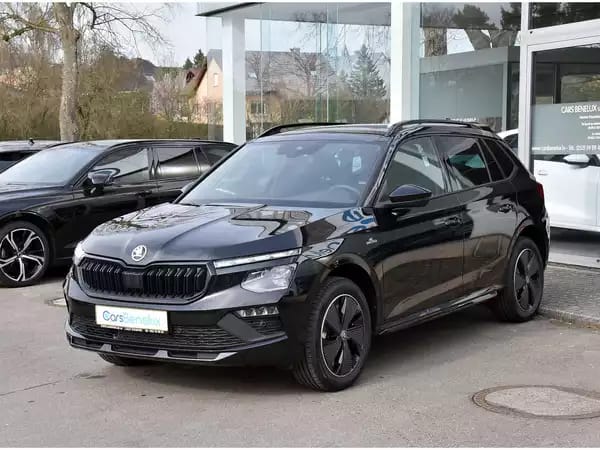 Skoda Kamiq 1.5 TSI Monte Carlo DSG PANO ACC TRAVEL LANE SIDE KESSY NEUF - Photo 2