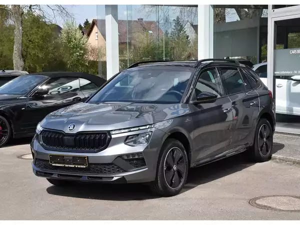 Skoda Kamiq 1.5 TSI Monte Carlo DSG PANO ACC TRAVEL LANE SIDE KESSY NEUF - Photo 2