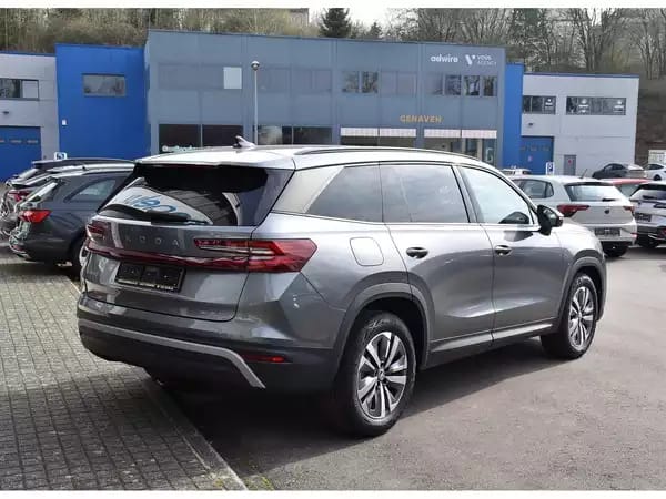 Skoda Kodiaq 2.0 TDI Selection DSG 7 Pl. MEMO ACC LANE SIDE MATRIX NEUF - Photo 3