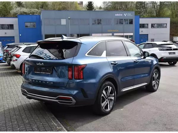 Kia Sorento 2.0 CRDI 4WD Pace 7 Pl. PANO CUIR MEMO BOSE HUD CAM360 - Photo 3