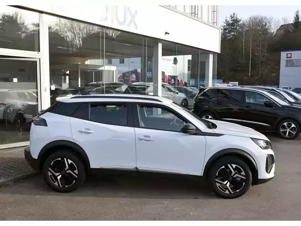Peugeot 2008 1.2 Hybrid 145 Allure e-DCS6 ACC LANE SIDE GPS CAM360 1°MAIN - Photo 2
