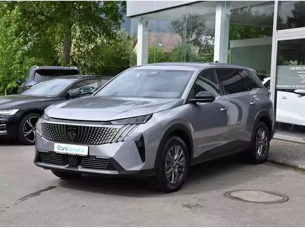 Peugeot 5008 Hybrid 145 Allure e-DCS6 ACC SG CHFF CAM360 NEUF - Photo 2