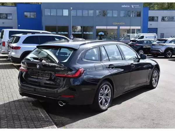 BMW 320 eA Touring PHEV 32g CO2 REGUL LANE GPS CAM PARK 1° MAIN - Photo 3