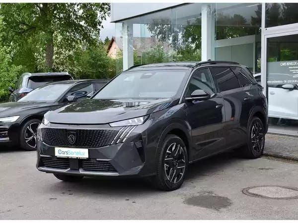 Peugeot 5008 GT Hybrid 145 e-DCS6 7 Pl. ACC CAM NEUF - Photo 2