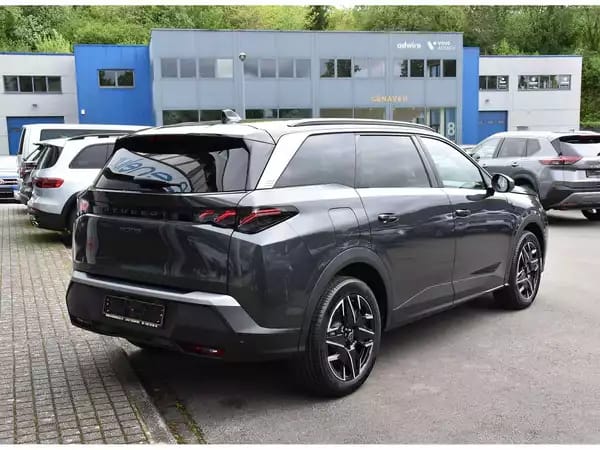 Peugeot 5008 GT Hybrid 145 e-DCS6 7 Pl. ACC CAM NEUF - Photo 3